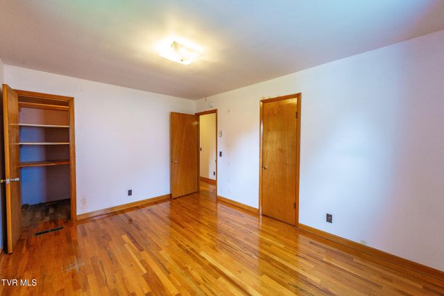 3519 Rustic Hills Drive, Kingsport, TN 37660