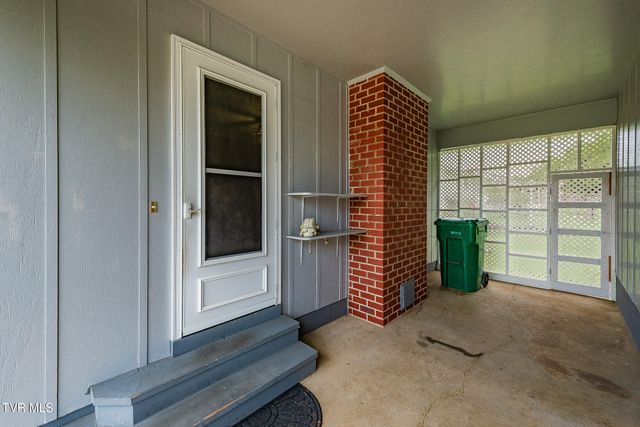 3519 Rustic Hills Drive, Kingsport, TN 37660