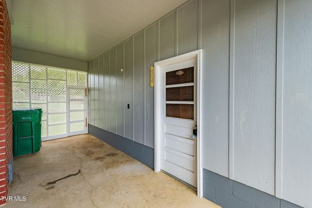 3519 Rustic Hills Drive, Kingsport, TN 37660