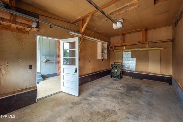 3519 Rustic Hills Drive, Kingsport, TN 37660