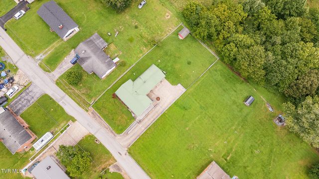 3519 Rustic Hills Drive, Kingsport, TN 37660