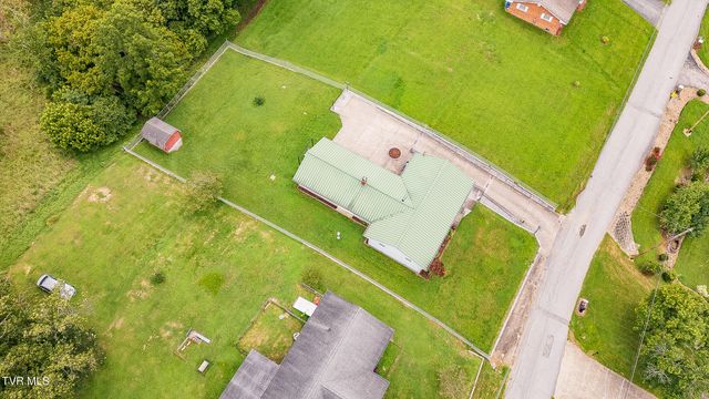 3519 Rustic Hills Drive, Kingsport, TN 37660