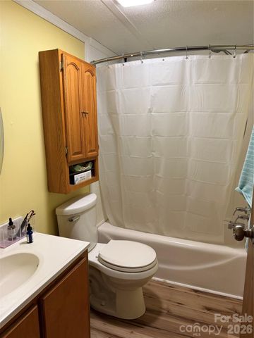 442 Gibbons Road, Blacksburg, SC 29702