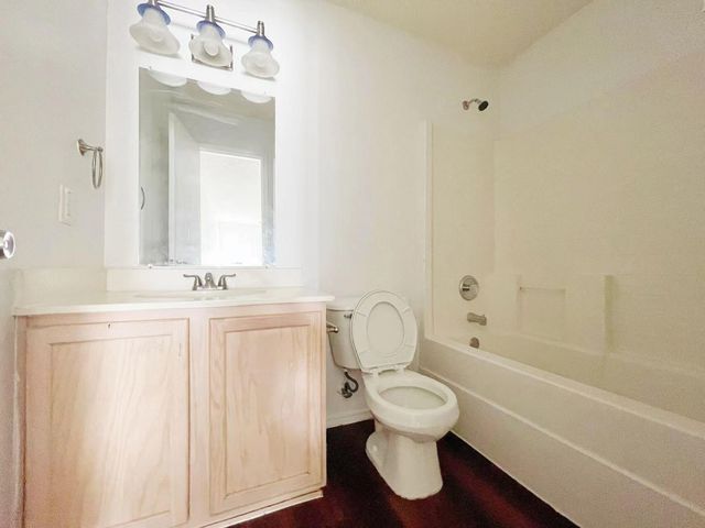 3808 Summer Hill Drive, Balch Springs, TX 75180