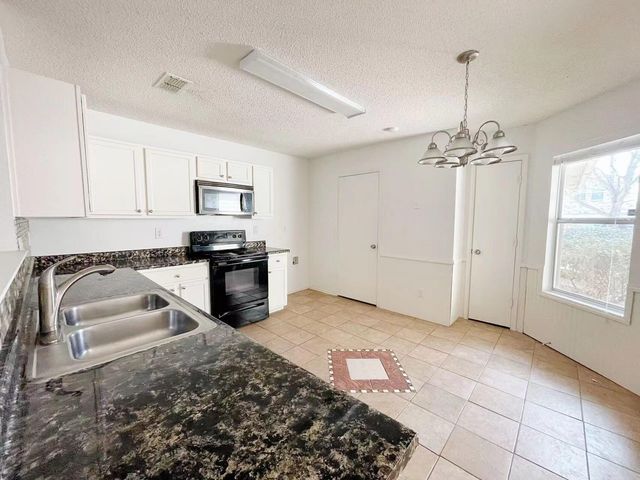 3808 Summer Hill Drive, Balch Springs, TX 75180