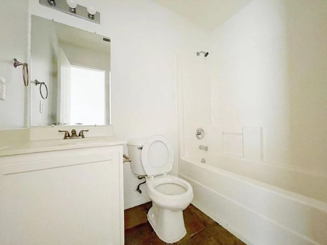 3808 Summer Hill Drive, Balch Springs, TX 75180