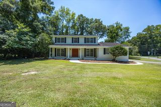 3096 Stuart Drive, Macon, GA 31204