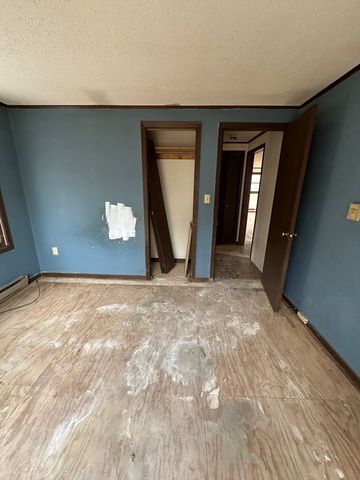 192 Lakeshore Drive, Marlborough, MA 01752