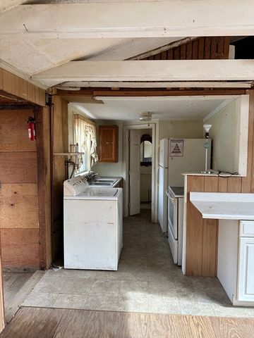 192 Lakeshore Drive, Marlborough, MA 01752