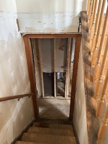 192 Lakeshore Drive, Marlborough, MA 01752