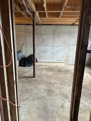 192 Lakeshore Drive, Marlborough, MA 01752