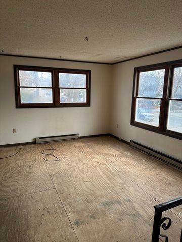 192 Lakeshore Drive, Marlborough, MA 01752