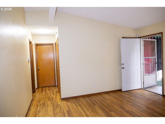 3522 Se 68TH Ave, Portland, OR 97206