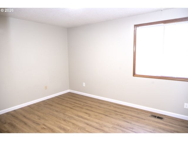 3522 Se 68TH Ave, Portland, OR 97206