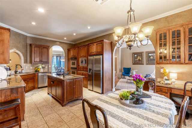 20013 E 75th Court N, Owasso, OK 74055