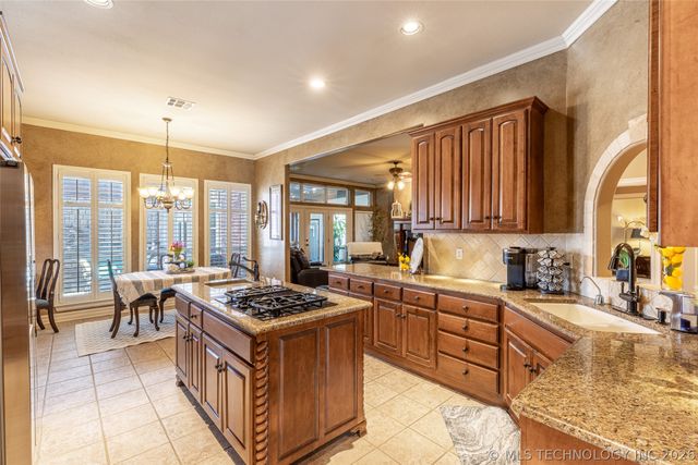 20013 E 75th Court N, Owasso, OK 74055