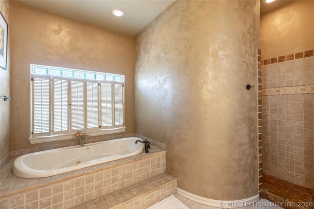 20013 E 75th Court N, Owasso, OK 74055