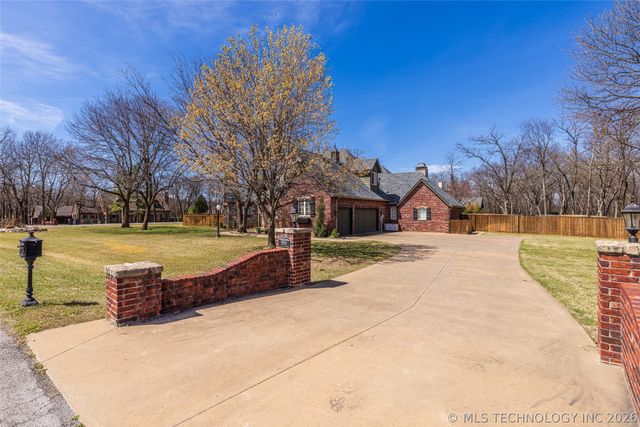20013 E 75th Court N, Owasso, OK 74055