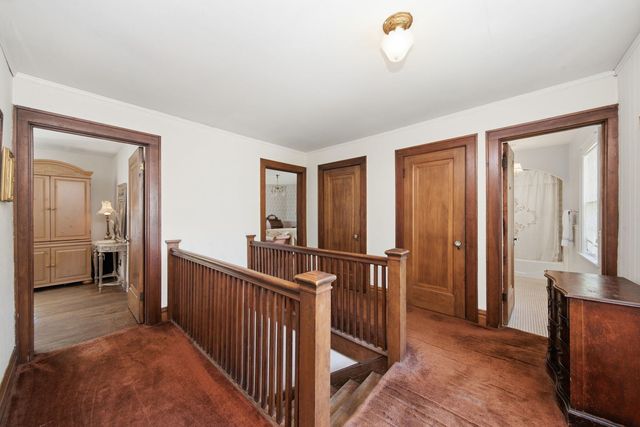 1249 Maple Avenue, Downers Grove, IL 60515