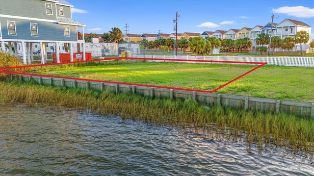 3531 & 3527 Hudson Court, Galveston, TX 77554