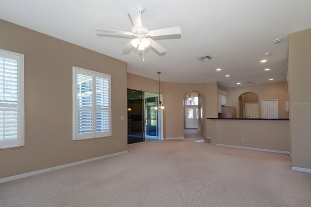 27300 PINE STRAW ROAD, Leesburg, FL 34748