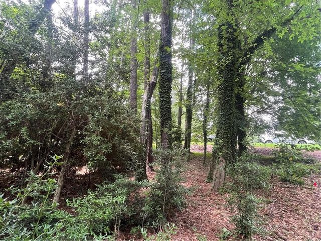 114 Parks Circle, Woodstock, GA 30188