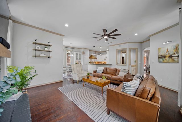 2622 Woods Lane, Garland, TX 75044