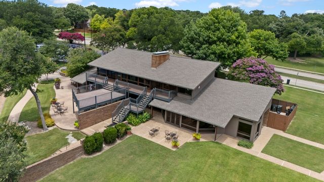 2622 Woods Lane, Garland, TX 75044