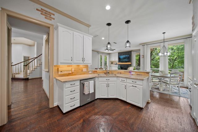 2622 Woods Lane, Garland, TX 75044