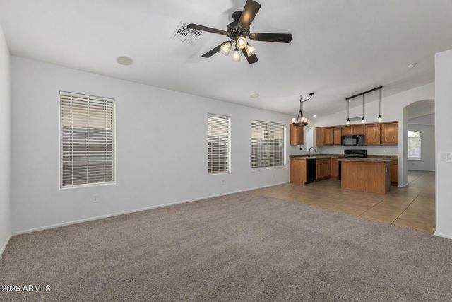 2326 W GAMBIT Trail, Phoenix, AZ 85085
