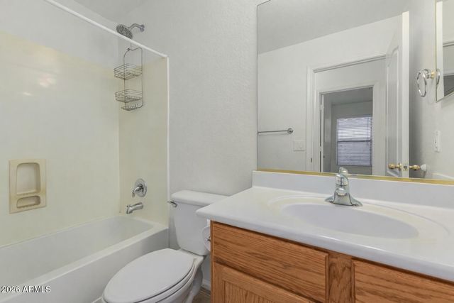 2326 W GAMBIT Trail, Phoenix, AZ 85085