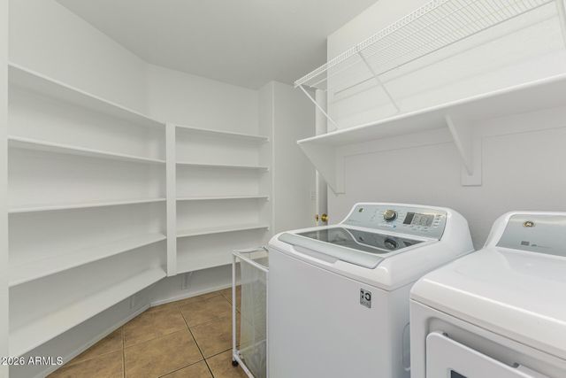 2326 W GAMBIT Trail, Phoenix, AZ 85085