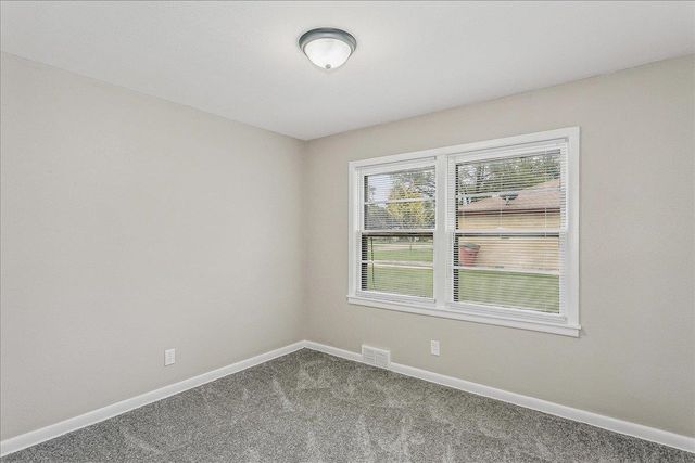 2649 N Clarence Ave, Wichita, KS 67204