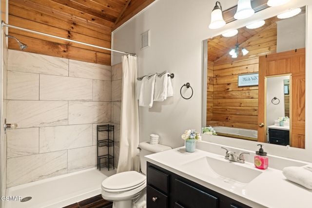 314 Brown Wren Way, Gatlinburg, TN 37738