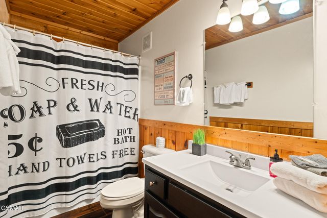 314 Brown Wren Way, Gatlinburg, TN 37738