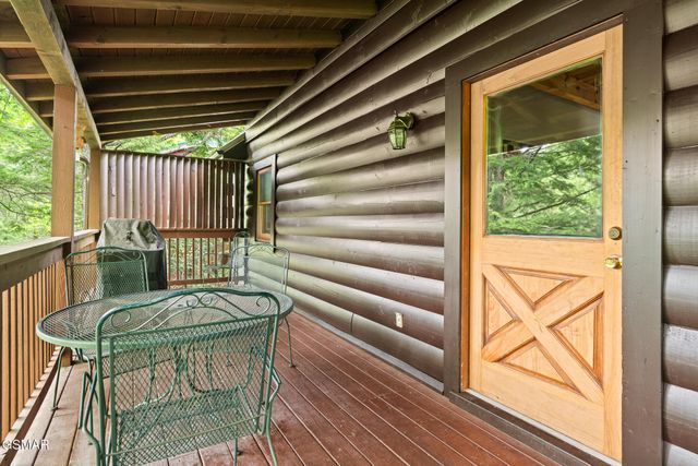 314 Brown Wren Way, Gatlinburg, TN 37738