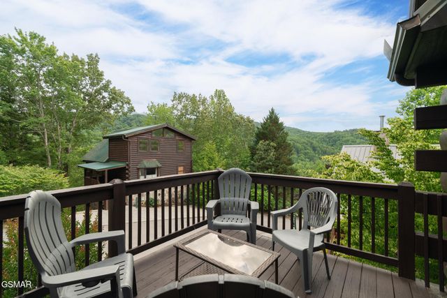 314 Brown Wren Way, Gatlinburg, TN 37738
