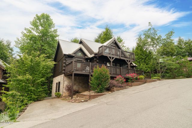 314 Brown Wren Way, Gatlinburg, TN 37738