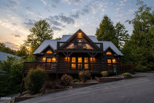 314 Brown Wren Way, Gatlinburg, TN 37738