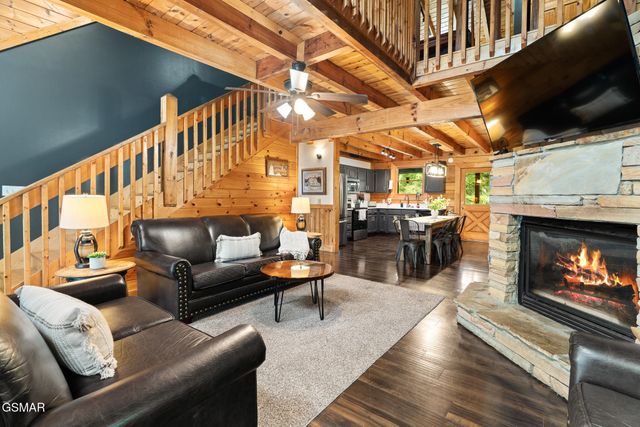 314 Brown Wren Way, Gatlinburg, TN 37738