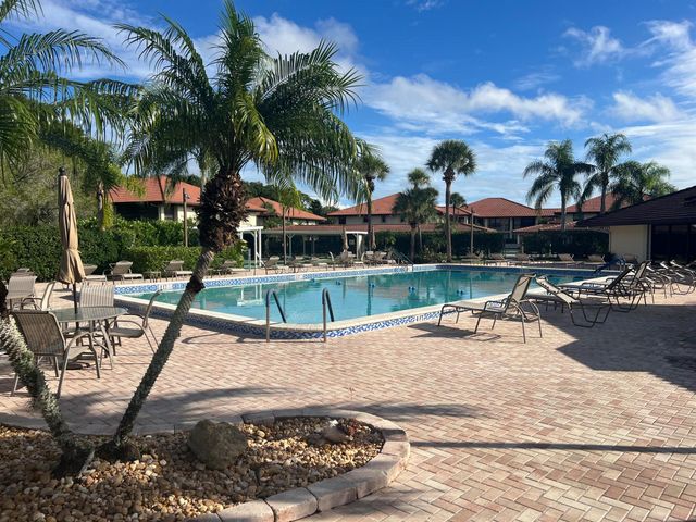 151 SW South River Drive 203, Stuart, FL 34997