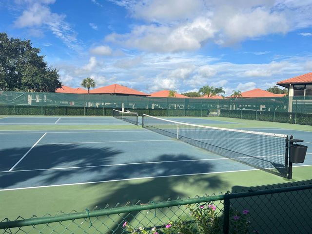 151 SW South River Drive 203, Stuart, FL 34997