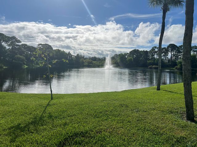 151 SW South River Drive 203, Stuart, FL 34997