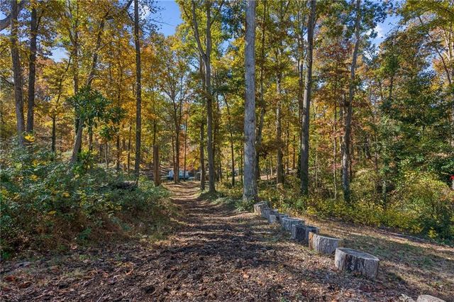 6265 Reives Road, Cumming, GA 30041