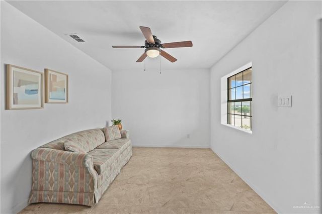 2005 E Bogey Drive, Mission, TX 78572