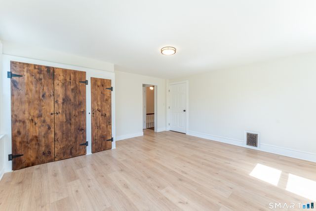 369 Thompson Road, Thompson, CT 06277