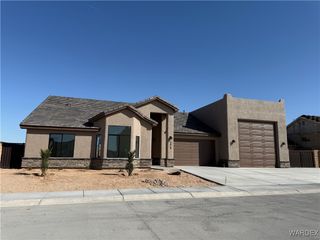 1305 E Placer Drive, Fort Mohave, AZ 86426