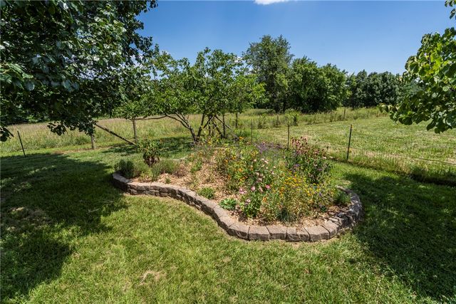 15520 Jack Crabtree Road, Bentonville, AR 72712