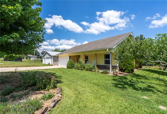 15520 Jack Crabtree Road, Bentonville, AR 72712