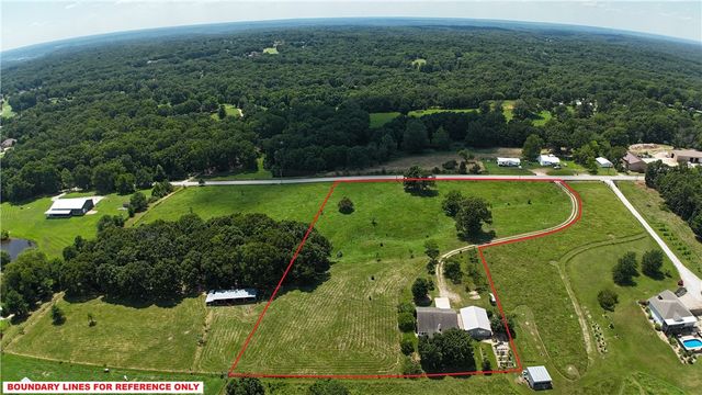 15520 Jack Crabtree Road, Bentonville, AR 72712